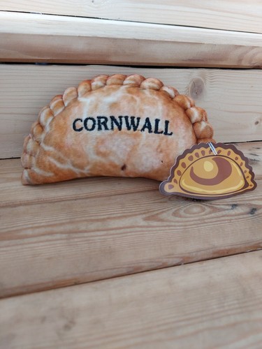 15cm cornish pasty - 15cm, plush