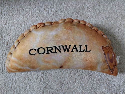28cm cornish pasty - 28cm,
