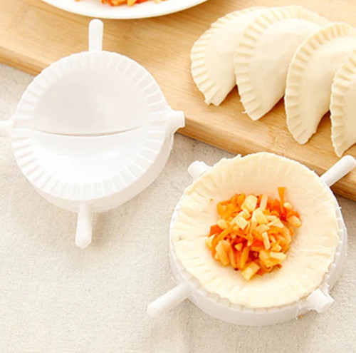 New meat pie maker filled - meat,